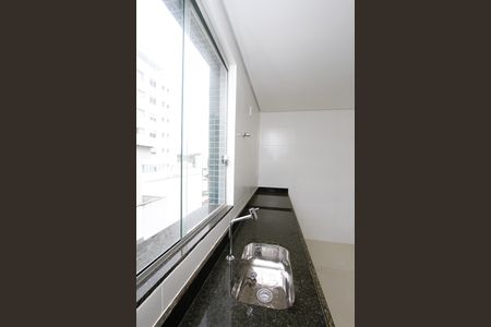 Apartamento à venda com 150m², 3 quartos e 2 vagasCozinha