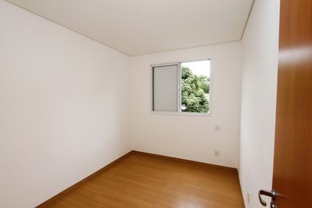 Apartamento à venda com 150m², 3 quartos e 2 vagasQuarto 2 