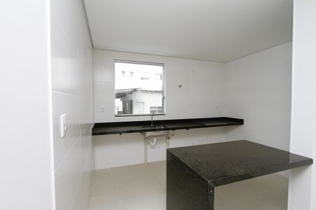 Apartamento à venda com 150m², 3 quartos e 2 vagasCozinha