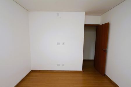 Apartamento à venda com 150m², 3 quartos e 2 vagasQuarto 3