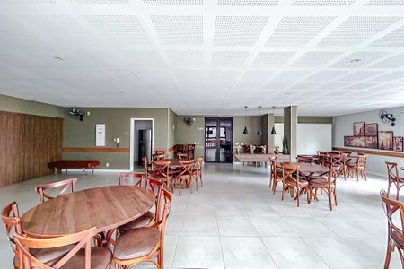 Apartamento à venda com 72m², 3 quartos e 1 vagaÁrea comum - Salão de festas