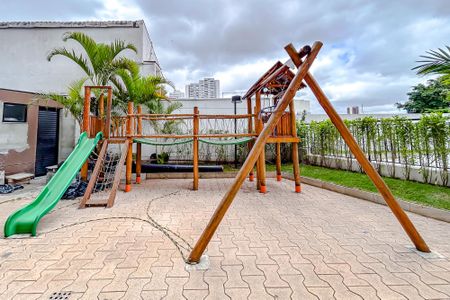 Apartamento à venda com 72m², 3 quartos e 1 vagaÁrea comum - Playground