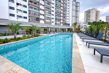 Apartamento à venda com 72m², 3 quartos e 1 vagaÁrea comum - Piscina