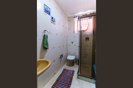 Casa à venda com 119m², 4 quartos e 1 vagaBanheiro