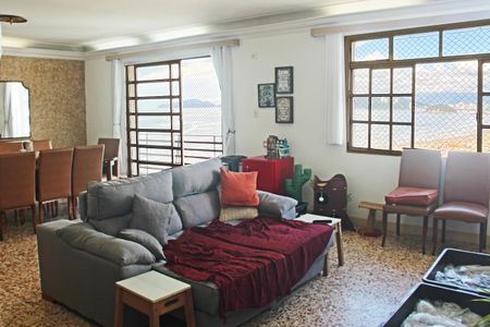 Sala de apartamento para alugar com 3 quartos, 200m² em Boqueirão, Santos