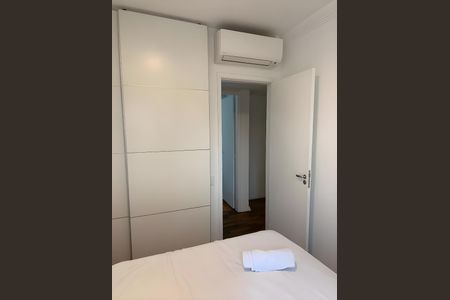 Apartamento para alugar com 97m², 1 quarto e 1 vaga