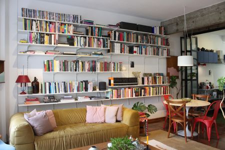 Apartamento à venda com 70m², 1 quarto e sem vagaSala