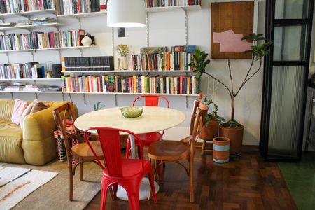 Apartamento à venda com 70m², 1 quarto e sem vaga Apartamento à venda com 70m², 1 quarto e sem vagaSala - Mesa de Jantar