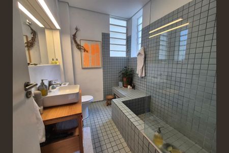 Apartamento à venda com 70m², 1 quarto e sem vaga Apartamento à venda com 70m², 1 quarto e sem vagaBanheiro