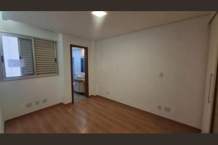 Apartamento para alugar com 97m², 3 quartos e 3 vagas