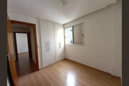 Apartamento para alugar com 97m², 3 quartos e 3 vagas