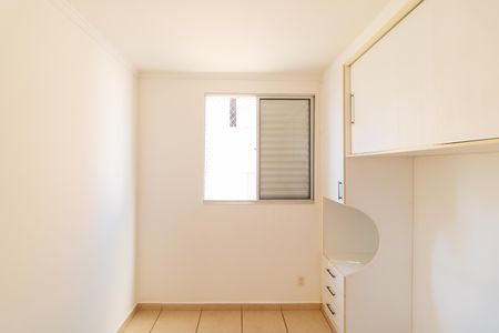 Apartamento à venda com 50m², 2 quartos e 2 vagas Apartamento à venda com 50m², 2 quartos e 2 vagasQuarto 01