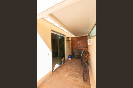 Apartamento para alugar com 140m², 3 quartos e 2 vagas