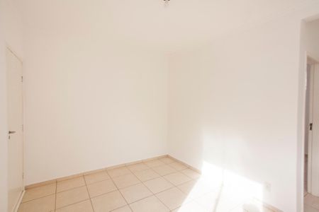 Sala de apartamento para alugar com 2 quartos, 50m² em Morada da Colina, Uberlândia