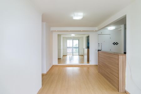 Apartamento para alugar com 57m², 2 quartos e 1 vaga Apartamento para alugar com 57m², 2 quartos e 1 vagaSala/Cozinha