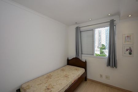 Quarto 1 de apartamento para alugar com 2 quartos, 57m² em Vila Andrade, São Paulo