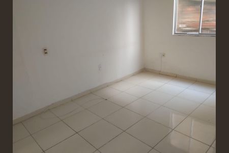 Quarto de apartamento para alugar com 2 quartos, 78m² em Taquara, Rio de Janeiro