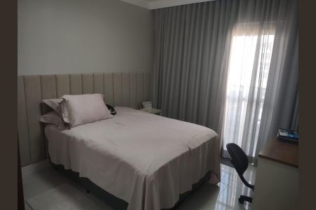 Apartamento à venda com 3 quartos, 72m² em Vila Osasco, Osasco