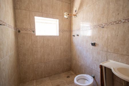 Banheiro da Suíte de casa para alugar com 2 quartos, 150m² em Vila Domingues, Votorantim