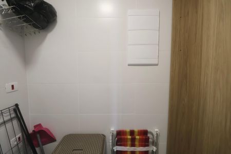 Apartamento para alugar com 100m², 3 quartos e 2 vagas Apartamento para alugar com 100m², 3 quartos e 2 vagasÁrea de Serviço