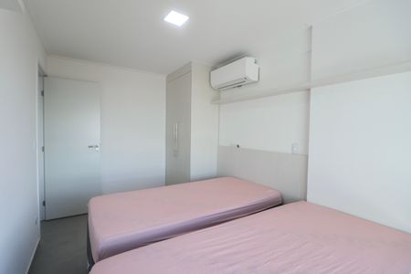 Apartamento para alugar com 100m², 3 quartos e 2 vagas Apartamento para alugar com 100m², 3 quartos e 2 vagasQuarto