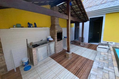 Quintal de casa para alugar com 3 quartos, 1m² em Vila Leopoldina, Duque de Caxias