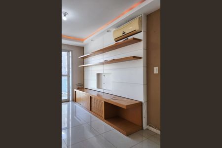 Sala  de apartamento para alugar com 3 quartos, 78m² em Vila Isabel, Rio de Janeiro