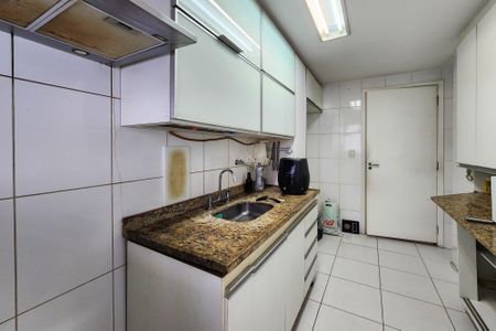 Apartamento para alugar com 78m², 3 quartos e 1 vagaCozinha 