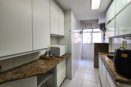 Apartamento para alugar com 78m², 3 quartos e 1 vagaCozinha 