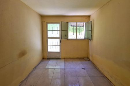 Sala de casa para alugar com 2 quartos, 200m² em Barro Vermelho, São Gonçalo