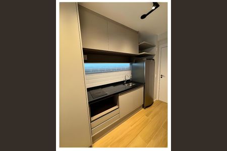 Apartamento para alugar com 1 quarto, 30m² em Cambuci, São Paulo