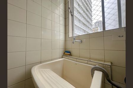 Apartamento à venda com 73m², 3 quartos e 1 vagaÁrea de Serviço