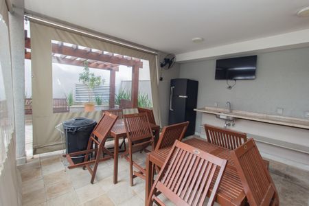 Apartamento à venda com 55m², 2 quartos e 1 vaga Apartamento à venda com 55m², 2 quartos e 1 vagaÁrea comum - Churrasqueira