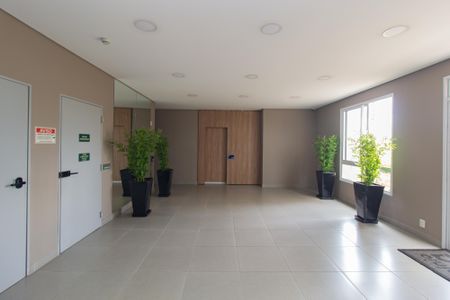 Apartamento à venda com 55m², 2 quartos e 1 vaga Apartamento à venda com 55m², 2 quartos e 1 vagaHall de entrada