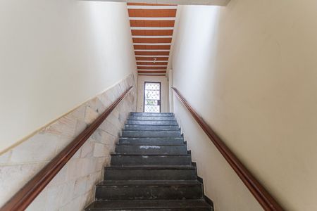 Casa à venda com 224m², 3 quartos e 2 vagas Casa à venda com 224m², 3 quartos e 2 vagasEntrada