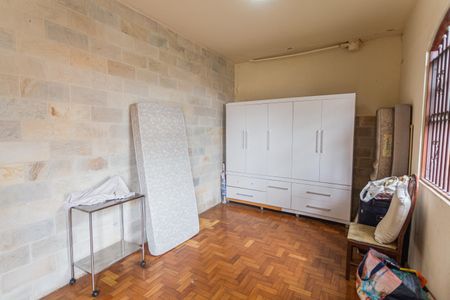 Casa à venda com 224m², 3 quartos e 2 vagas Casa à venda com 224m², 3 quartos e 2 vagasEscritório na Garagem