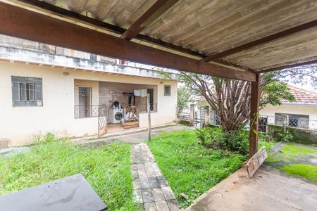 Casa à venda com 224m², 3 quartos e 2 vagas Casa à venda com 224m², 3 quartos e 2 vagasQuintal/Churrasqueira