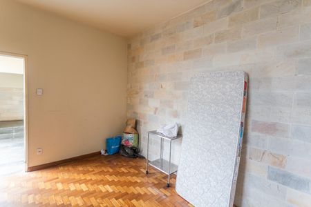 Casa à venda com 224m², 3 quartos e 2 vagas Casa à venda com 224m², 3 quartos e 2 vagasEscritório na Garagem