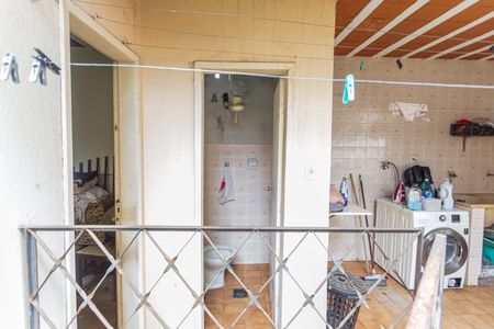 Casa à venda com 224m², 3 quartos e 2 vagas Casa à venda com 224m², 3 quartos e 2 vagasBanheiro de serviço