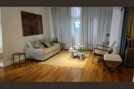 Apartamento para alugar com 137m², 2 quartos e 1 vaga