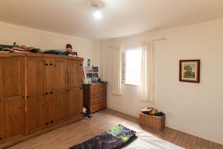 Casa à venda com 162m², 3 quartos e 5 vagasSuíte