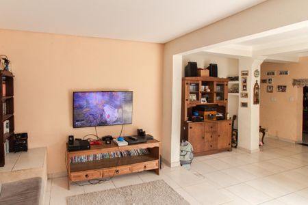 Casa à venda com 162m², 3 quartos e 5 vagasSala 