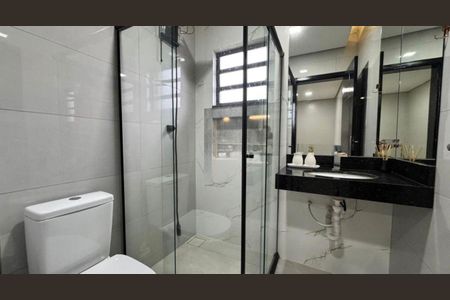 Banheiro de casa para alugar com 3 quartos, 115m² em Vila dos Remedios, São Paulo