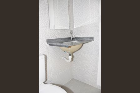 Detalhe - StudioOuKitchenette - Banheiro Social de kitnet/studio para alugar com 1 quarto, 29m² em Vila Guedes, São Paulo