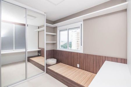 Quarto 1 de apartamento para alugar com 2 quartos, 63m² em Jardim Itu, Porto Alegre