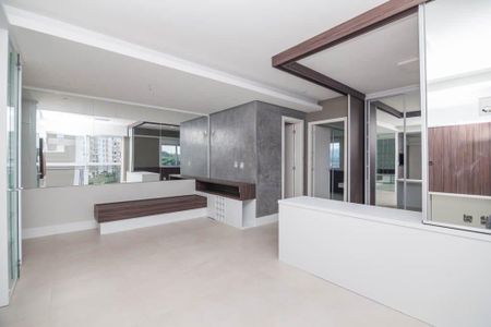 Sala  de apartamento para alugar com 2 quartos, 63m² em Jardim Itu, Porto Alegre