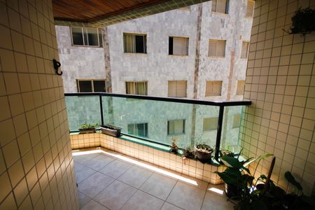 Varanda de apartamento para alugar com 2 quartos, 125m² em Guilhermina, Praia Grande