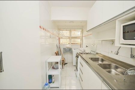 Cozinha  de apartamento para alugar com 1 quarto, 43m² em Partenon, Porto Alegre