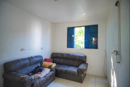 Sala de apartamento à venda com 3 quartos, 70m² em Rubem Berta, Porto Alegre