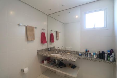 Apartamento para alugar com 220m², 4 quartos e 2 vagasBanheiro Suíte